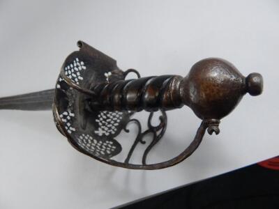 A 17thC Civil War period mortuary sword - 5