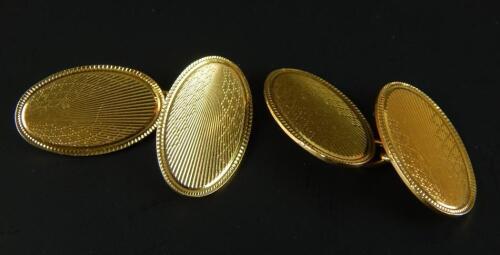 A pair of 18ct gold cufflinks