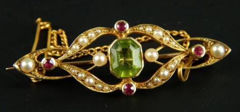 A Victorian bar brooch