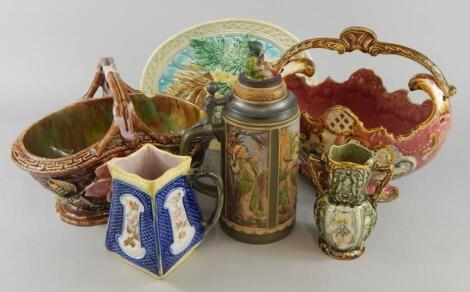 A collection of majolica