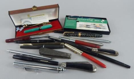 Various Parker and other fountain pens