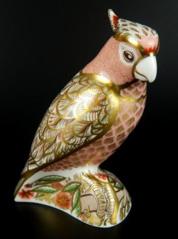 A Royal Crown Derby cockatoo paperweight