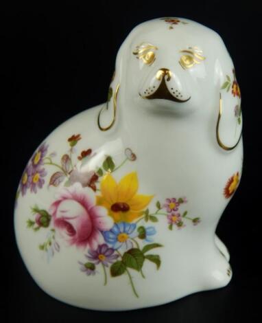 A Royal Crown Derby Posie "The Spaniel" paperweight