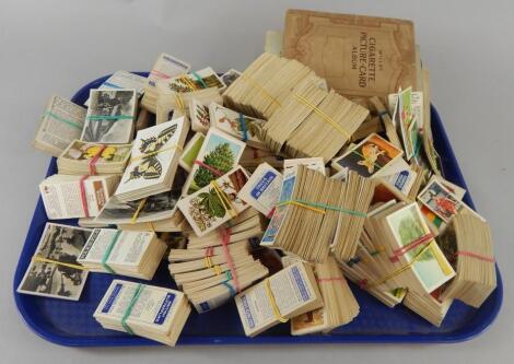 A large quantity of cigarette and tea cards etc.