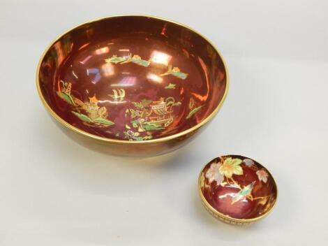 Two Carltonware Rouge Royal style bowls