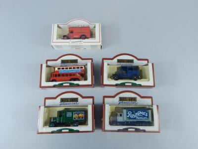 A collection of modern diecast vehicles - 5