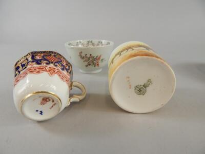 Various cups and saucers - 2