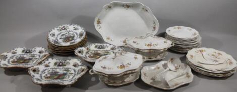 A Victorian fruit basket pattern part dessert service