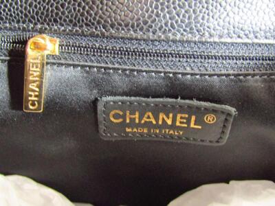 A Chanel Petit Shopping Tote bag - 5