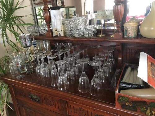 Various crystal and other glassware.