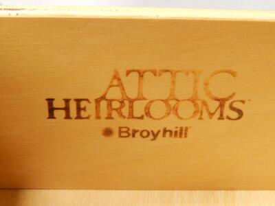 An Attic Heirlooms oak chest - 2