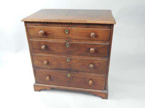 A George III mahogany bachelor's chest of drawers