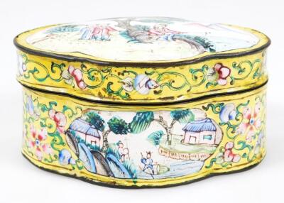 A late 19thC cloisonne box - 2