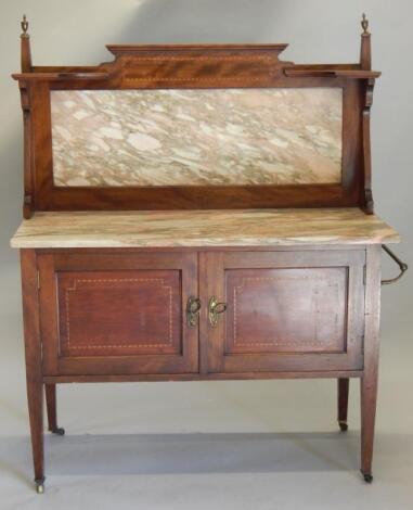 An Edwardian mahogany chequer banded washstand