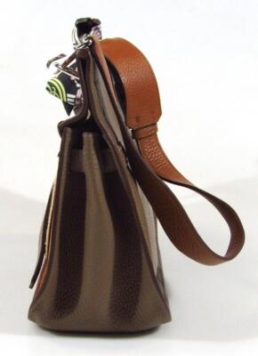 A Hermes Taurillon Clemence two coloured shoulder bag - 3