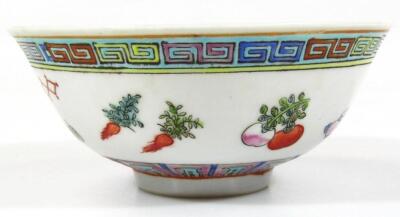 A Chinese porcelain bowl - 2