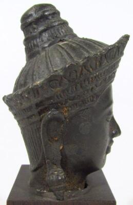 An Indian cast metal Buddha head - 3