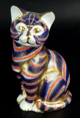 A Royal Crown Derby porcelain model of a cat