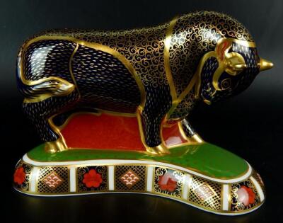 A Royal Crown Derby bull paperweight