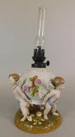 A German porcelain table lamp