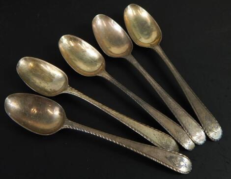 Five 18thC Old English pattern silver teaspoons