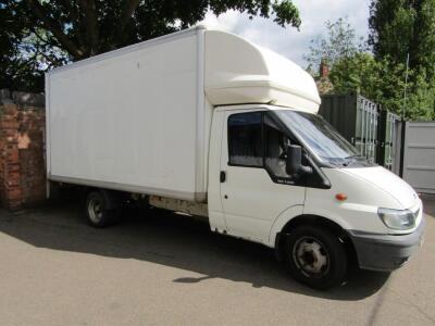 Ford Transit 350 LWB Luton Van