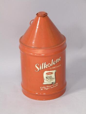 A Silkolene Lubricants Oil container