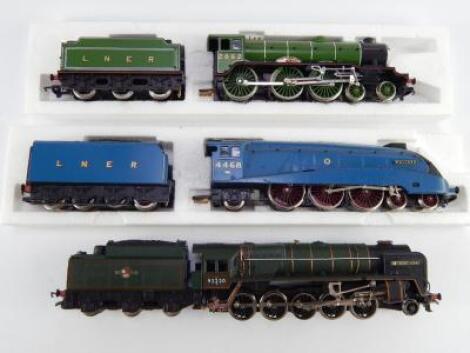 Three Hornby dublo locomotives comprising Mallard