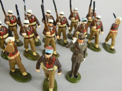 Various Britains style lead soldiers - 3