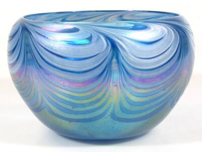 A John Ditchfield Glasform bowl