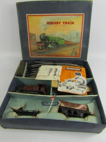 A mid 20thC Meccano Hornby Trains O-gauge part set