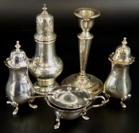 Various small items of silver and silver plate