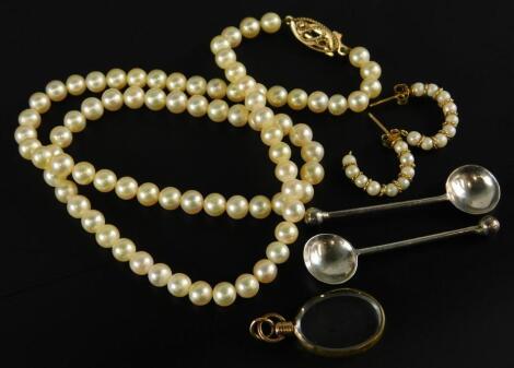 Various jewellery