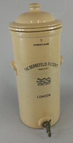 A stoneware water filter