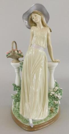 A Lladro porcelain figure