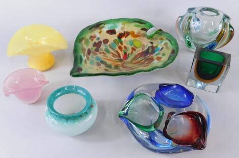 Items of retro glass