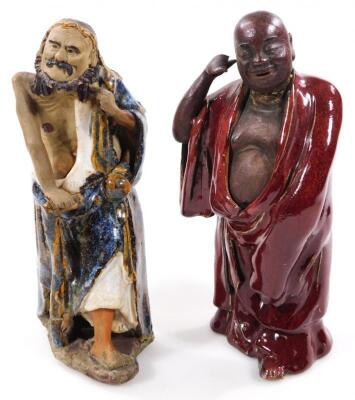 A pair of Chinese pottery Ming style figures - 4