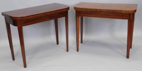 A pair of early 19thC mahogany tea tables