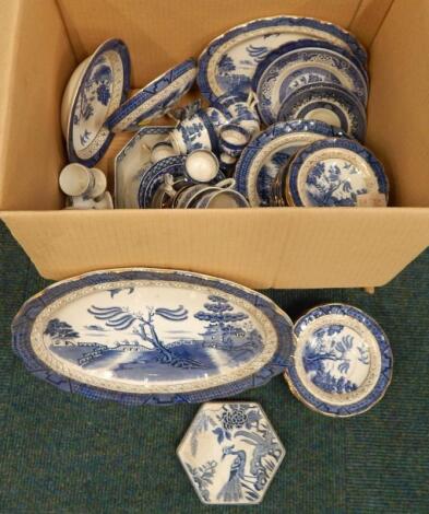 A quantity of blue printed pottery