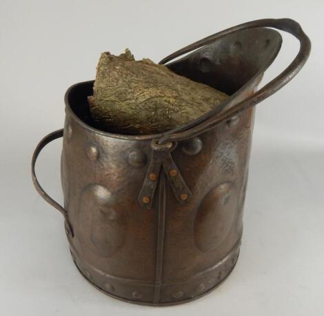 An early 20thC Art Nouveau style embossed coal bucket (M)