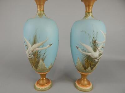 A pair of Royal Worcester vases and covers - 6