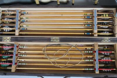 An early 20thC arrow set - 2