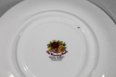 A Royal Albert Old Country Roses bone china part tea service. - 3