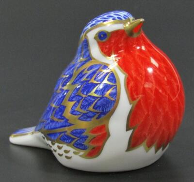 A Royal Crown Derby Robin paperweight