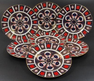 Seven various Royal Crown Derby Imari pattern dinner plates