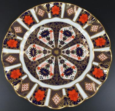 A Royal Crown Derby Imari pattern fluted side plate - 4