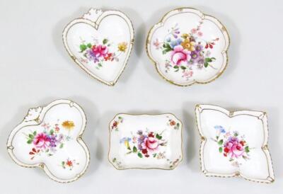 Five various Royal Crown Derby Posie pattern pin dishes. - 2