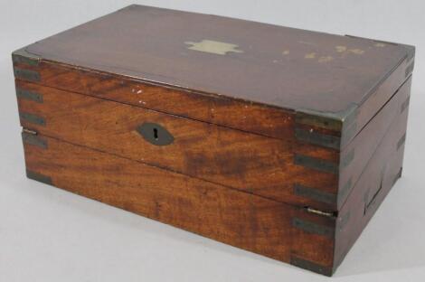 A mid 19thC walnut campaign writing box