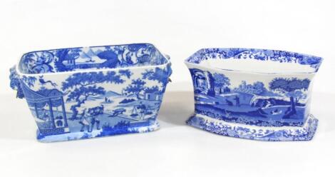 A modern Copeland Spode Italian pattern dish