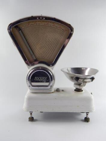 A set of Avery white enamelled kitchen scales.